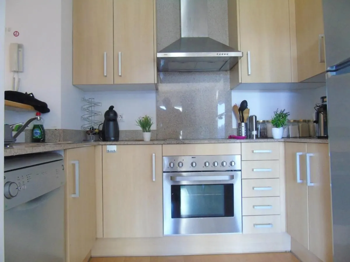 Bel Appartement Avec Attico Proche Commerces 로지즈